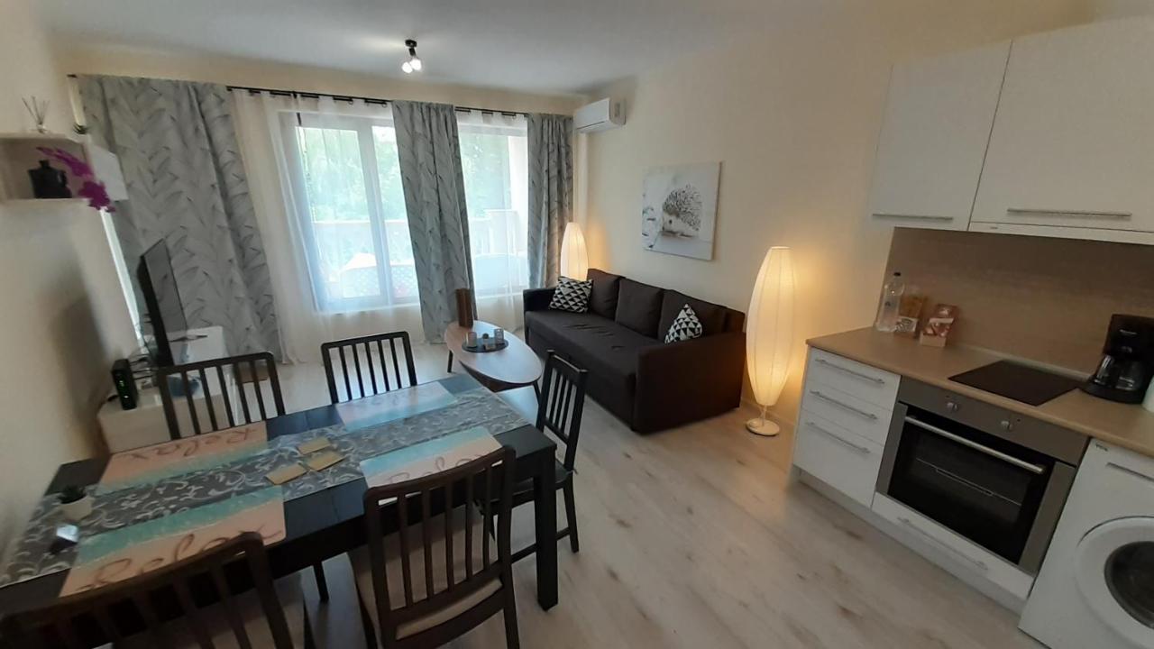 Relax Apartment In Varna South Bay Residence Εξωτερικό φωτογραφία